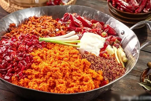 火锅底料和红油炒制集合课程(鱼、新派、串串、老火锅)-爆汁配方社