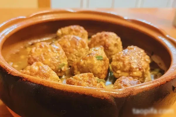 《砂锅狮子头》私房菜视频教程-爆汁配方社