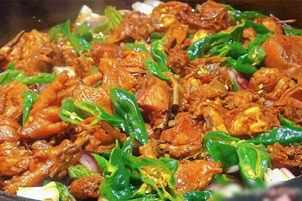 特色山东炒鸡视频教程-爆汁配方社