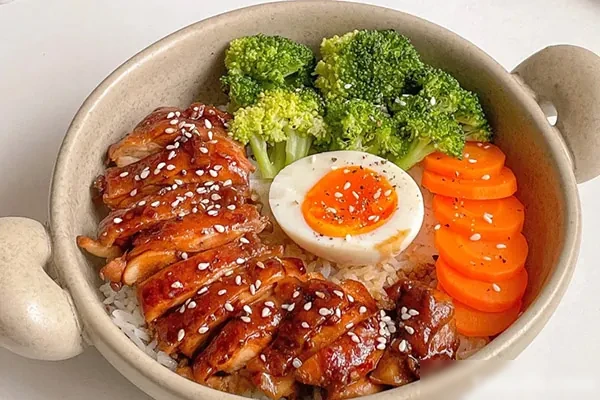 日式照烧鸡腿饭视频教程-爆汁配方社