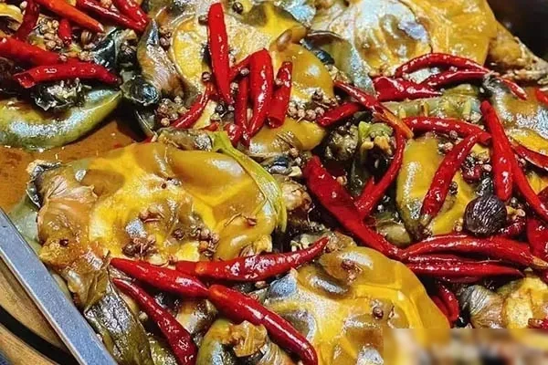火爆辣卤小甲鱼技术-爆汁配方社