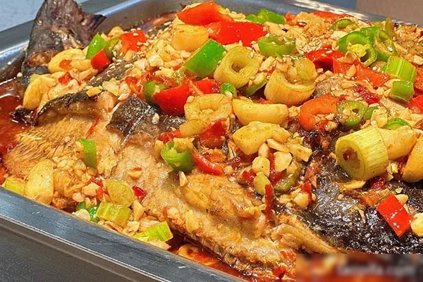 万洲烤鱼干锅技术配方和视频教程-爆汁配方社