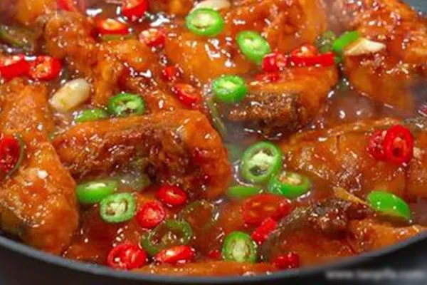 肉焖红烧鱼教学视频-爆汁配方社