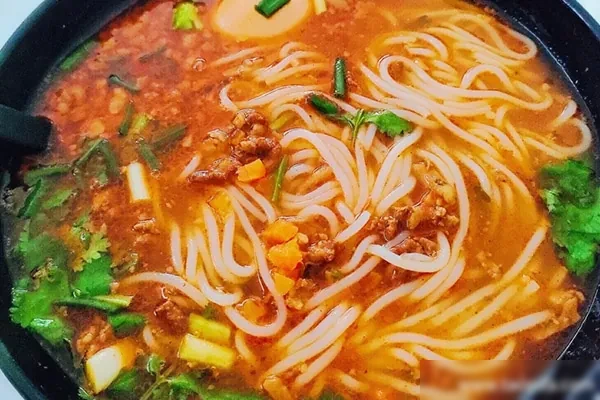 实体店酱香米线技术配方和视频教程-爆汁配方社